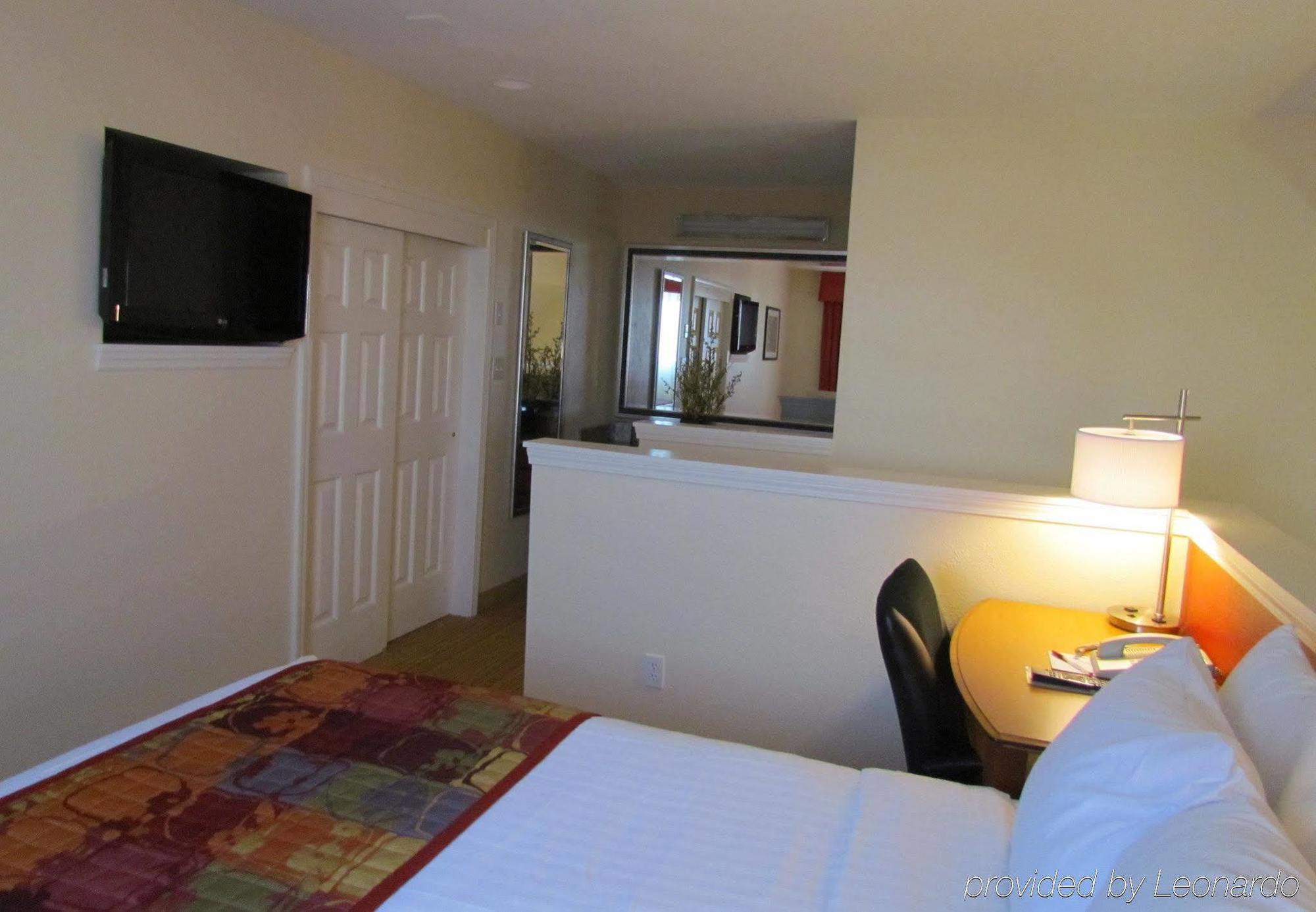 Residence Inn Louisville East Pokoj fotografie